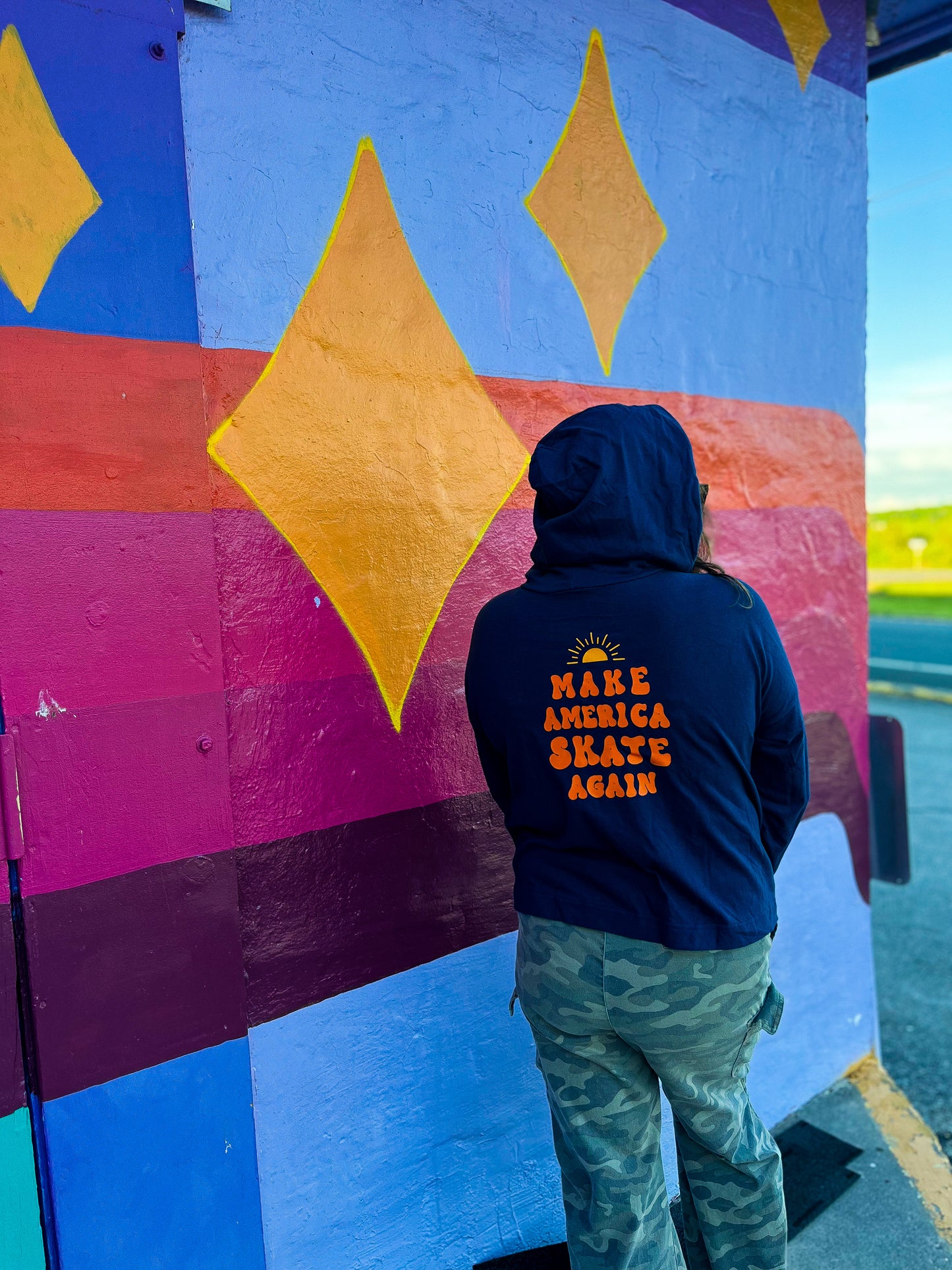CROPPED HOODIE (NAVY/SUN) MAKE AMERICA SKATE AGAIN